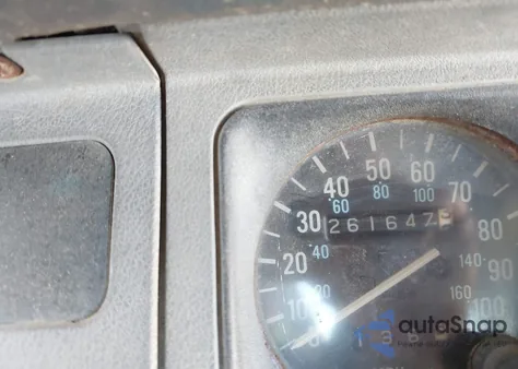 1990 Jeep Wrangler / Yj z USA, uszkodzony, nr VIN 2J4FY29T0LJ543329